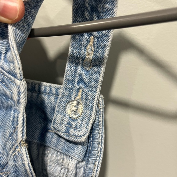 Old navy onesie overall bibs 18-24 months - Picture 4 of 6